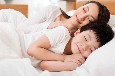 眼睛红血丝怎么办(充足睡眠充足的睡眠能够帮助消除眼睛红血丝)