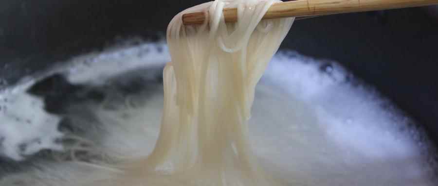 吃清水面条能减肥吗(减肥可以吃清水面条吗)