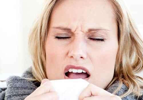 鼻炎是什么原因引起的(鼻炎是什么